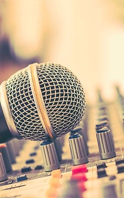 DJ