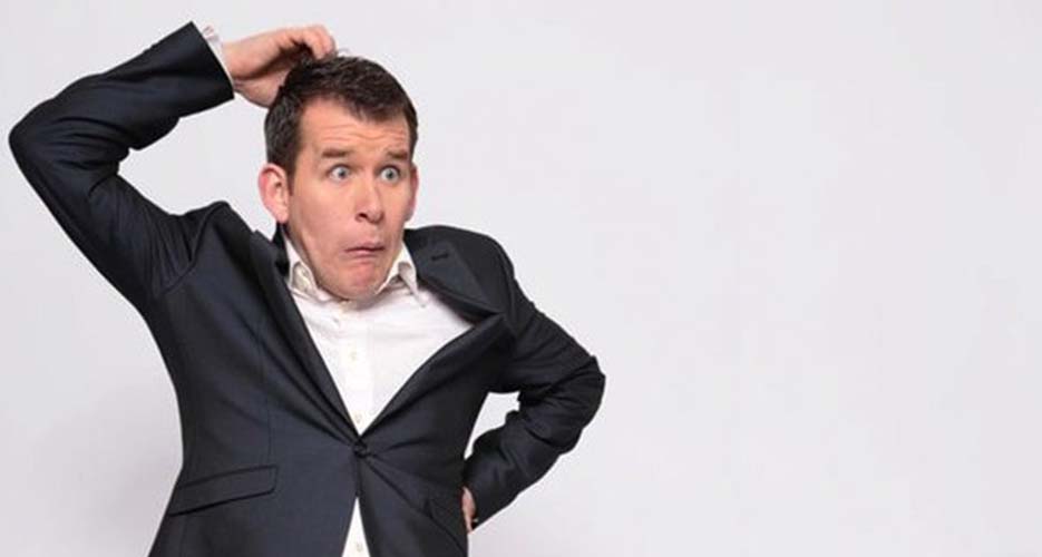 Ian Jones as Lee Evans