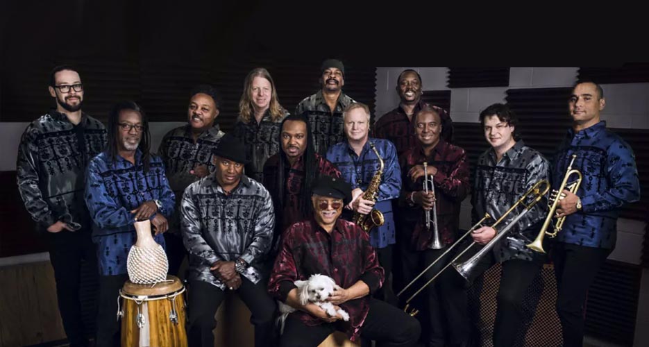 Al McKays Earth Wind &amp; Fire Experience