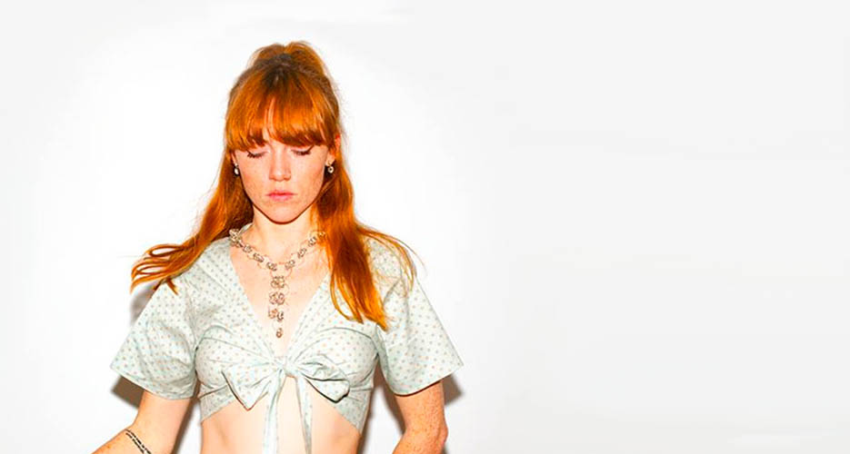 Chloe Howl