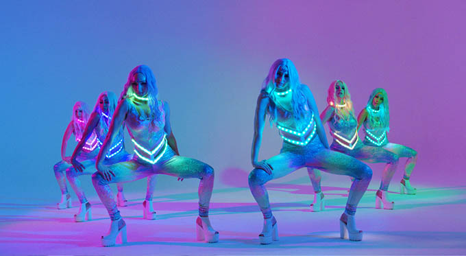 The Glow Girlz