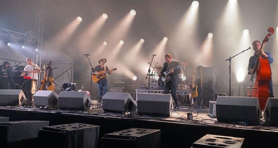 chasing mumford