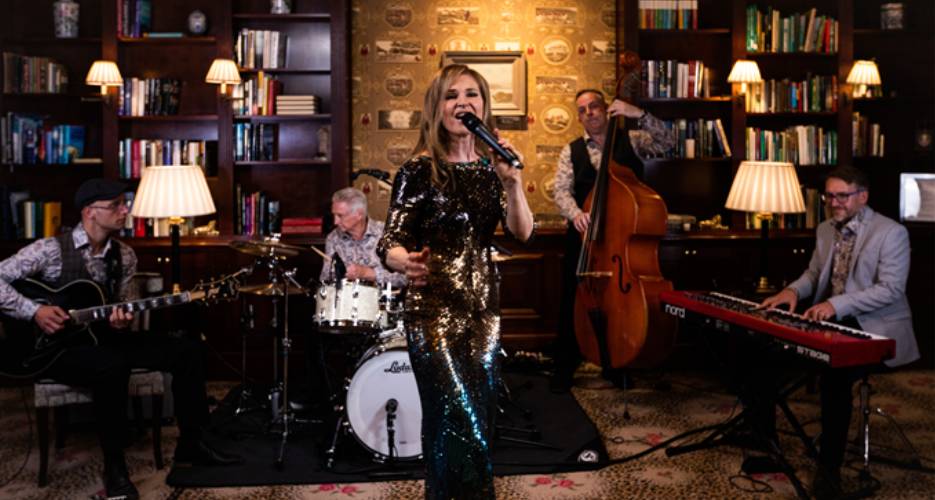 Lorraine and The Flames