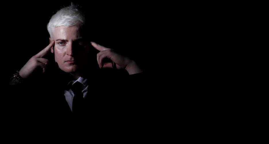 World's Most Unique Hypnotist