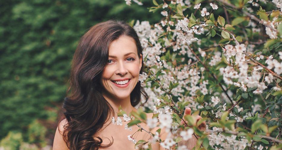 Ellen Williams Official Profile Picture