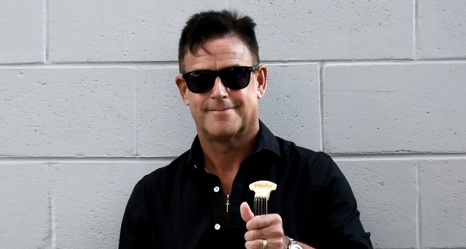 Gary Lovin Official Profile Picture