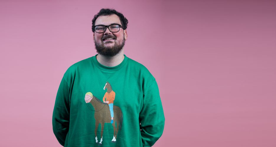 Alex Mitchell Official Act Image