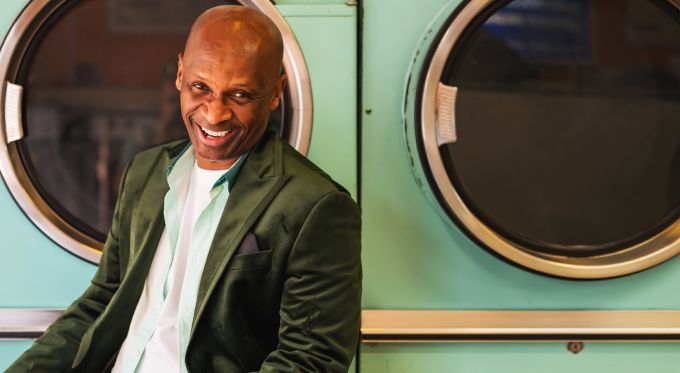 Andy Abraham 