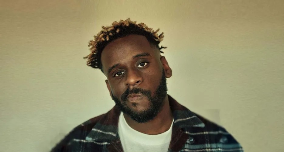 Myles Smith Official Act Profile Image
