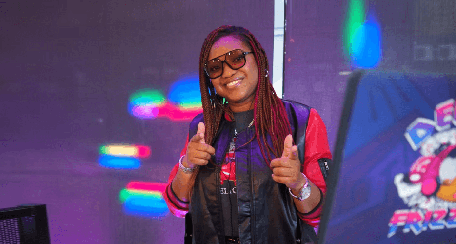 DJ Frizzie Official Act Profile Image