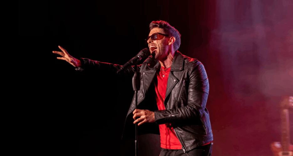 Maroon Live Official Speaker Profile Image