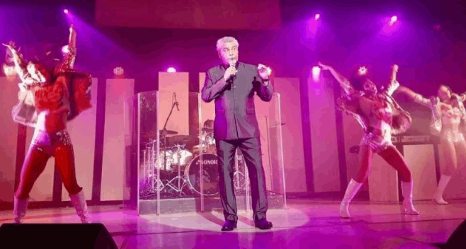 Jed Fry as Tom Jones Official Act Profile Picture