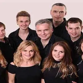 Close Harmony Friends