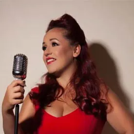 Holly Jayne