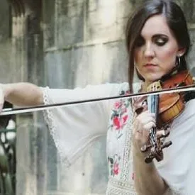 Naomi Violinist
