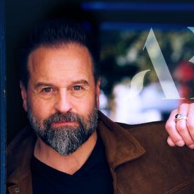 Alfie Boe official speaker profile picture