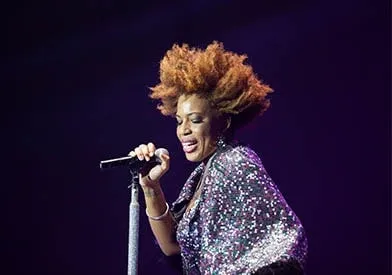 Macy Gray