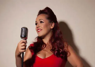 Holly Jayne