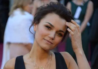 Samantha Barks official act profile picture