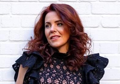 Rachel Tucker official speaker profile picture