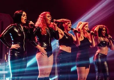 WANNABE - The Spice Girls Show