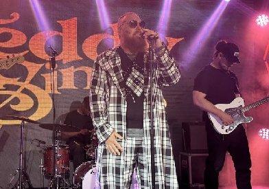 Teddy Sings Feature Image