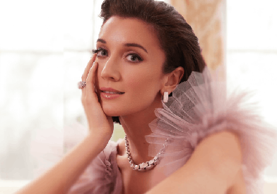Carly Paoli Official Speaker Profile Image