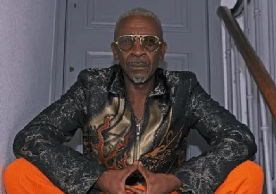 Junior Giscombe Official Act Profile Image