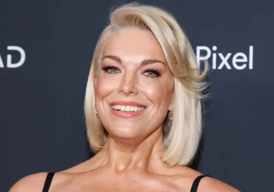 Hannah Waddingham official act image