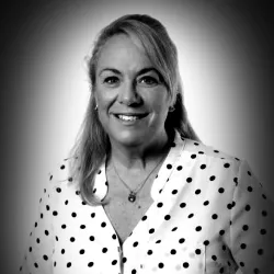 Rachel Hilton Official Author Profile Picture