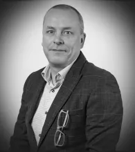 Ewen Lewis Official Staff Picture